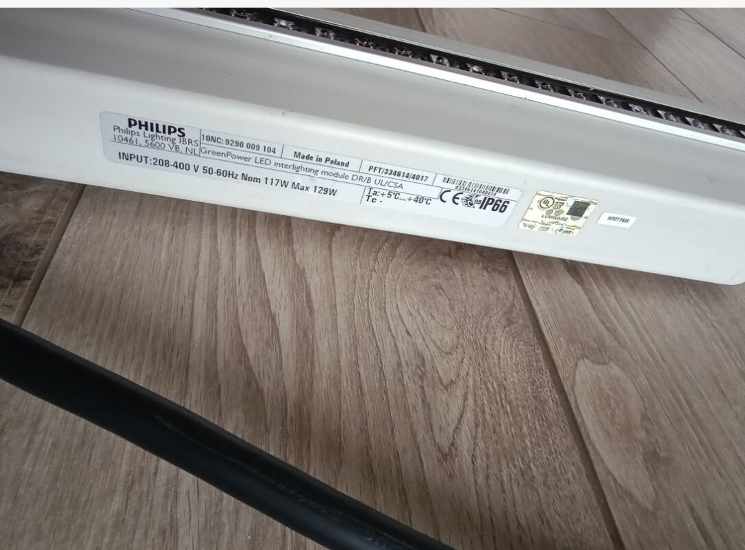 Philips lampa do szklarni LED 2,5 metra