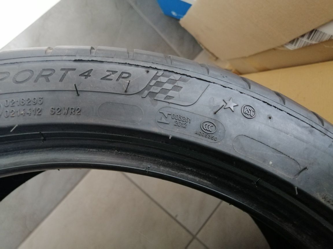 Michelin 245/40/19 98Y
