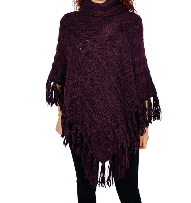 Śliwkowe poncho z golfem i frędzlami Warehouse oversize