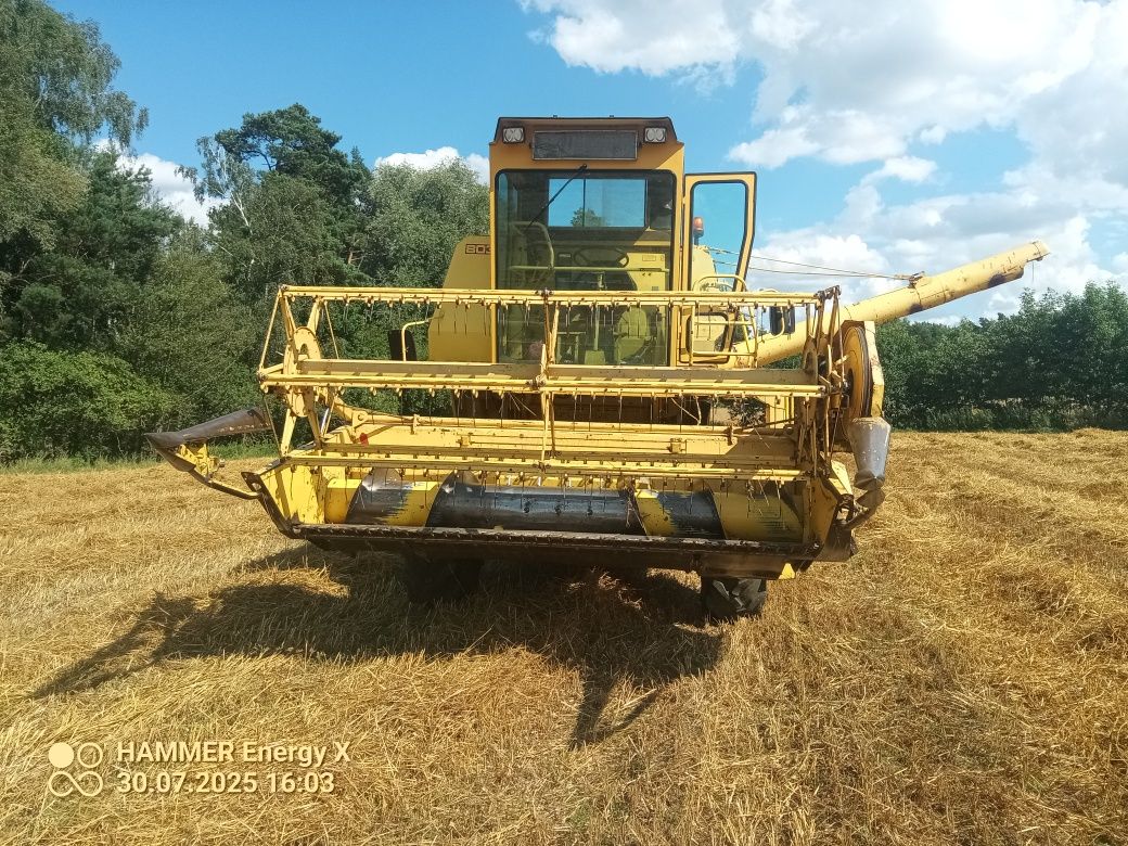 New Holland 8030