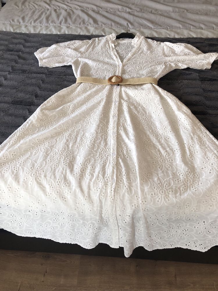 Vestido bordado inglês