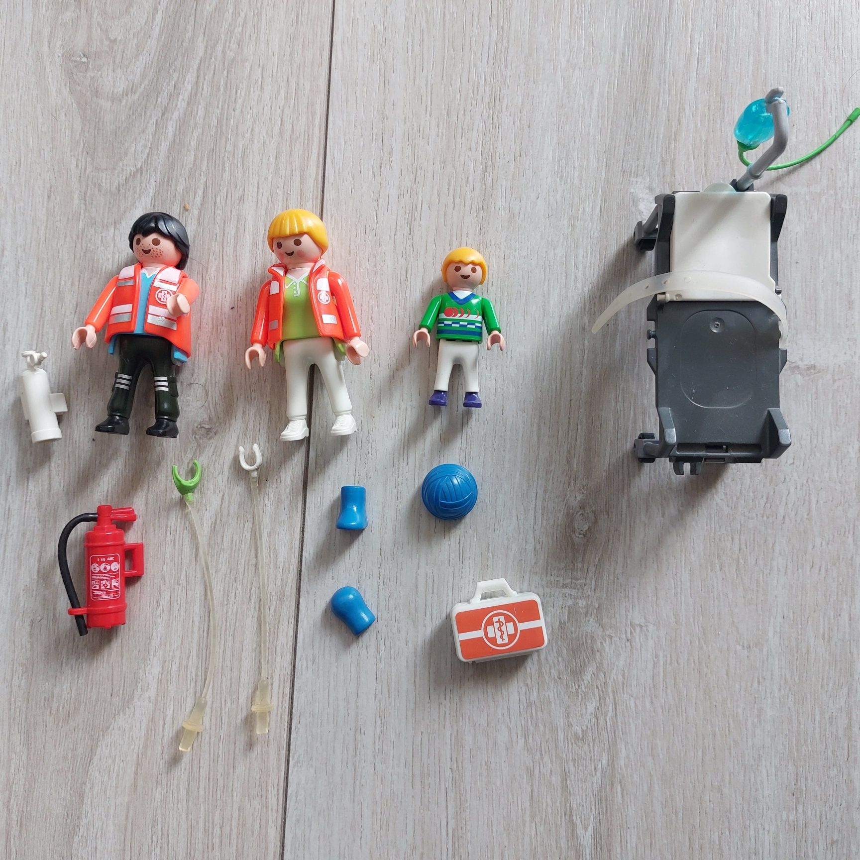 Playmobile karetka z dźwiękiem i swiatlem