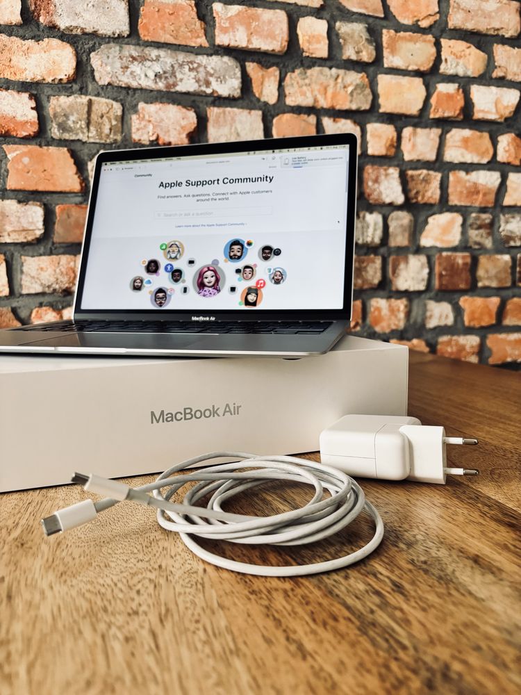 MacBook Air 13” (2020) 256gb QWERTZ