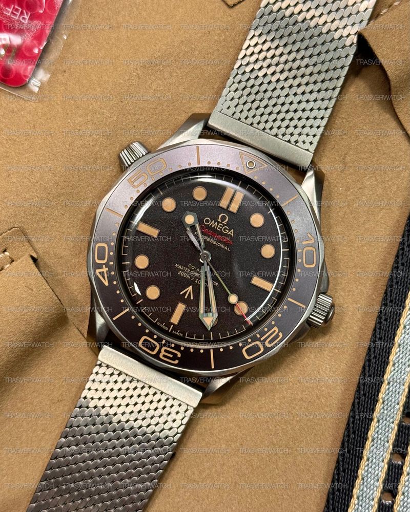 Годинник OMEGA Seamaster 007 42mm Titanium