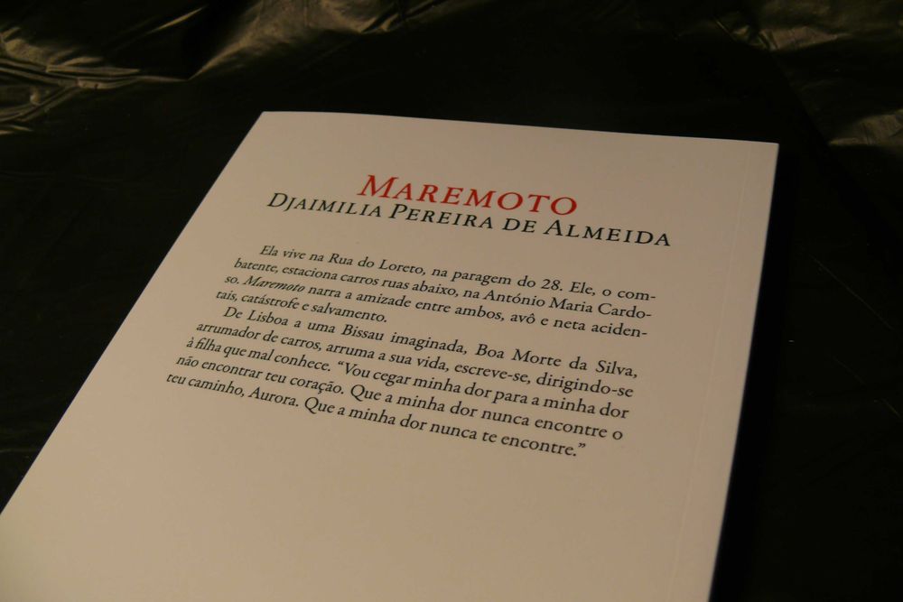 Maremoto de Djaimilia Pereira de Almeida