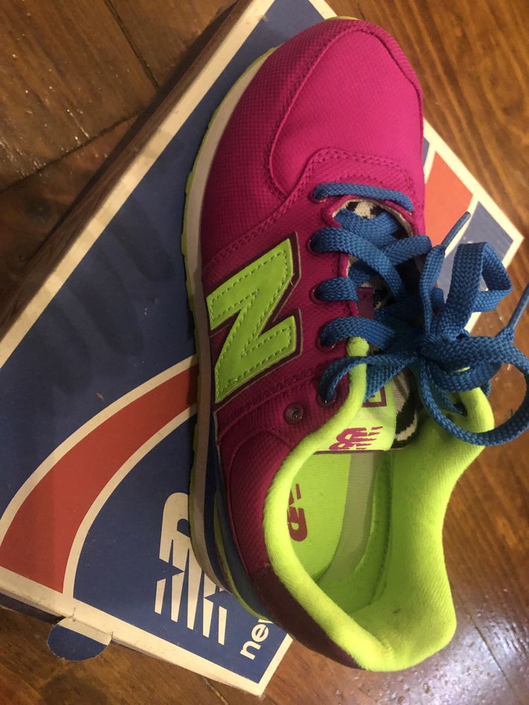 New balance usadas uma vez, leves e confortaveis…30&