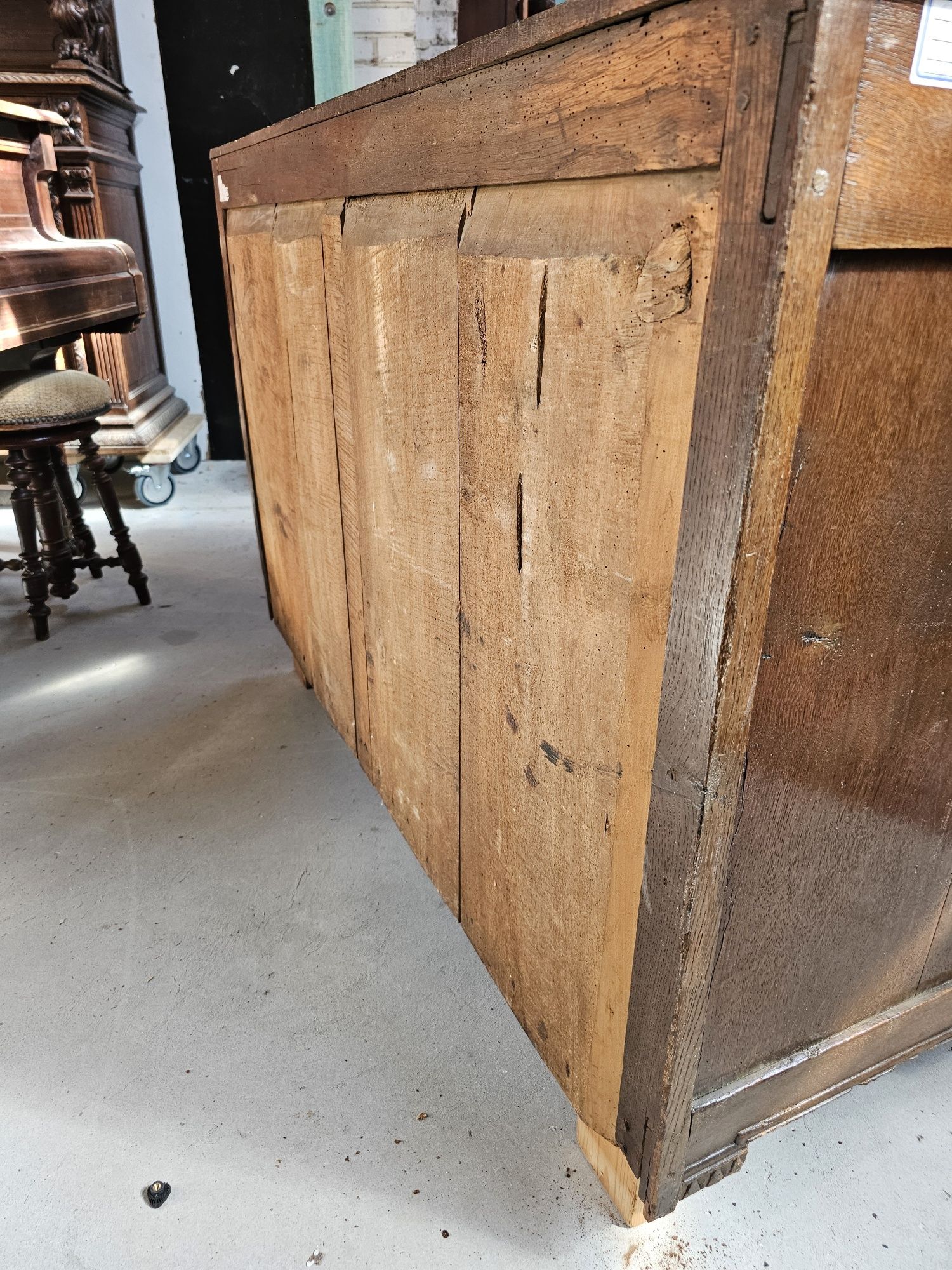 Antyczna drewniana komoda szufladowa 129 cm #829 Stylowy Węgrów