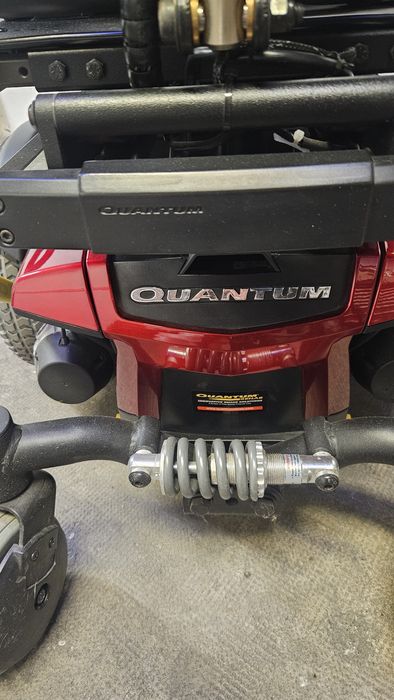 Promoçãode Natal. Antes 7500 . Cadeira de rodas elétrica como nova