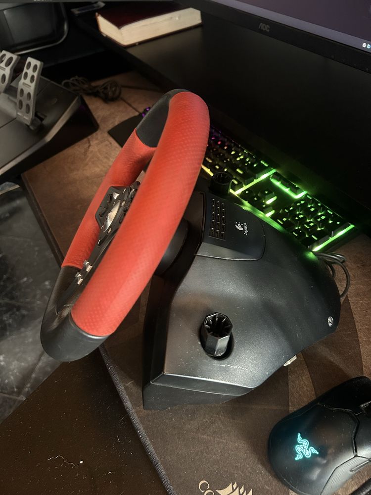 Volante logitech force ex  ( force feedback )
