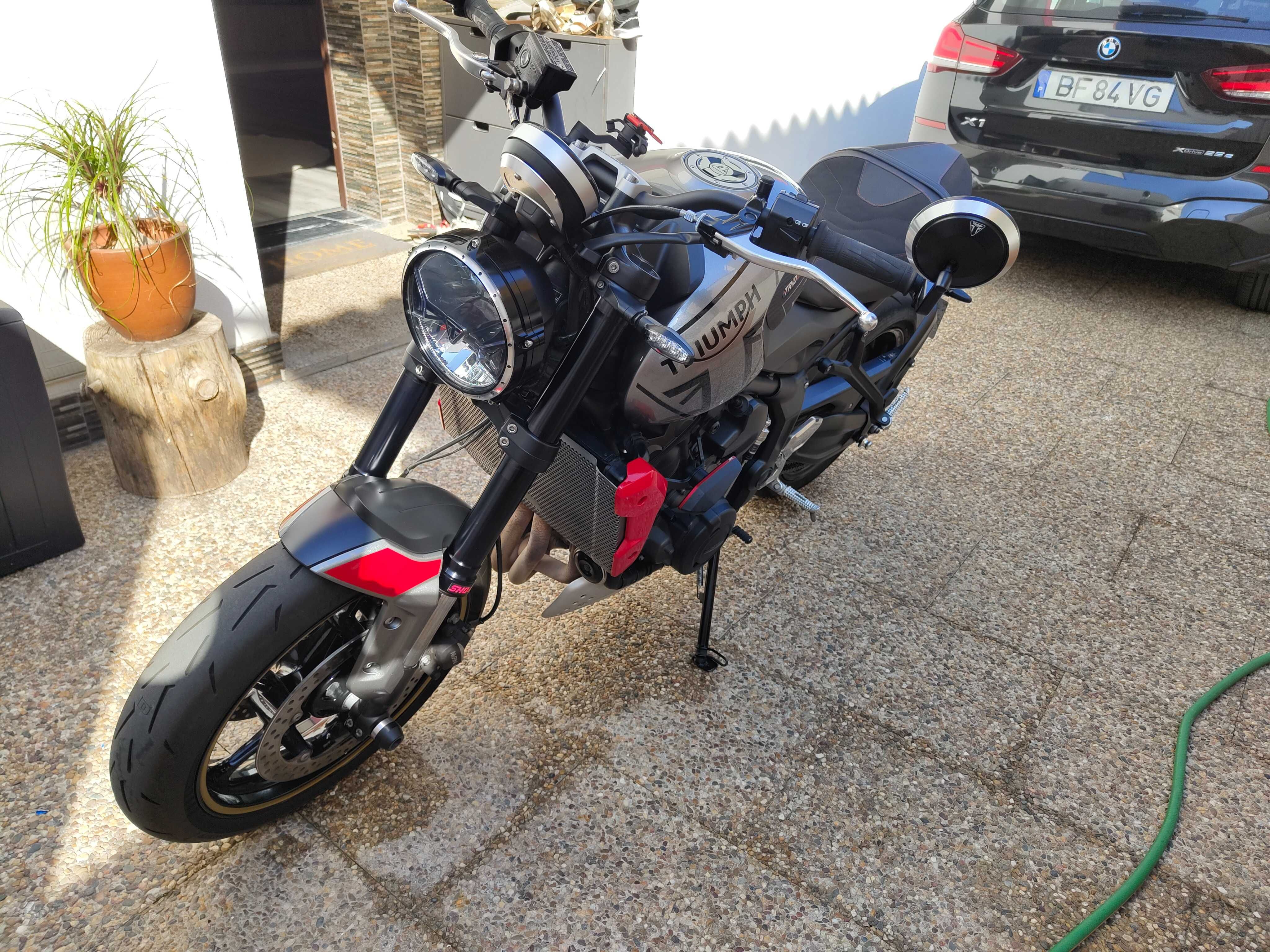 Triumph Trident 660 - c\ Garantia marca ate 2026