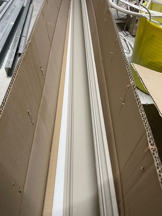 Listwa sufitowa Decor System LP8