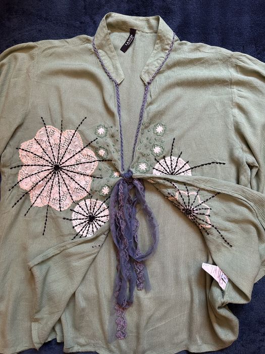 Bolero bordado boho da Lanidor.