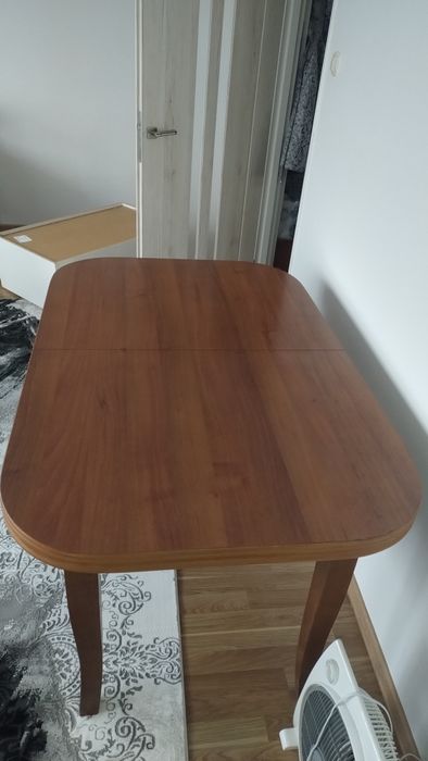 Stół i 6 krzeseł
