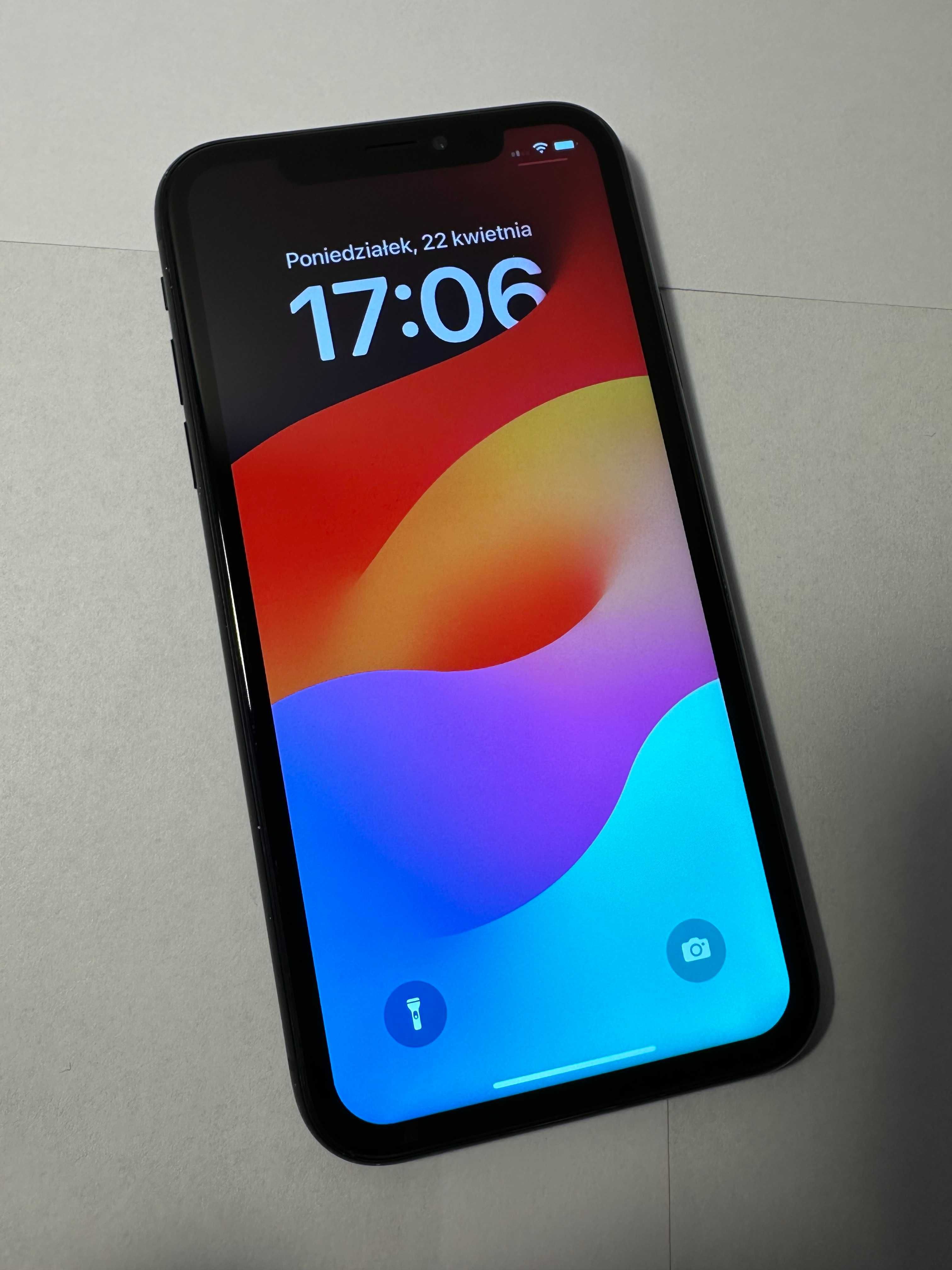 iPhone XR 64GB czarny