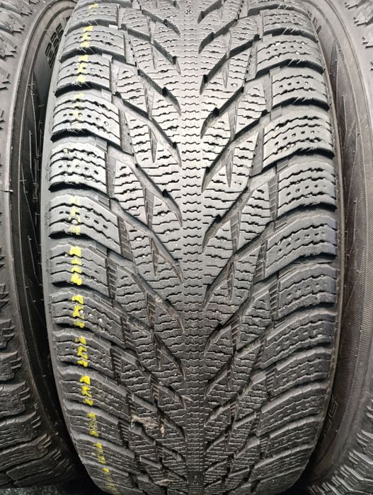 Шини 235/55R19 Nokian