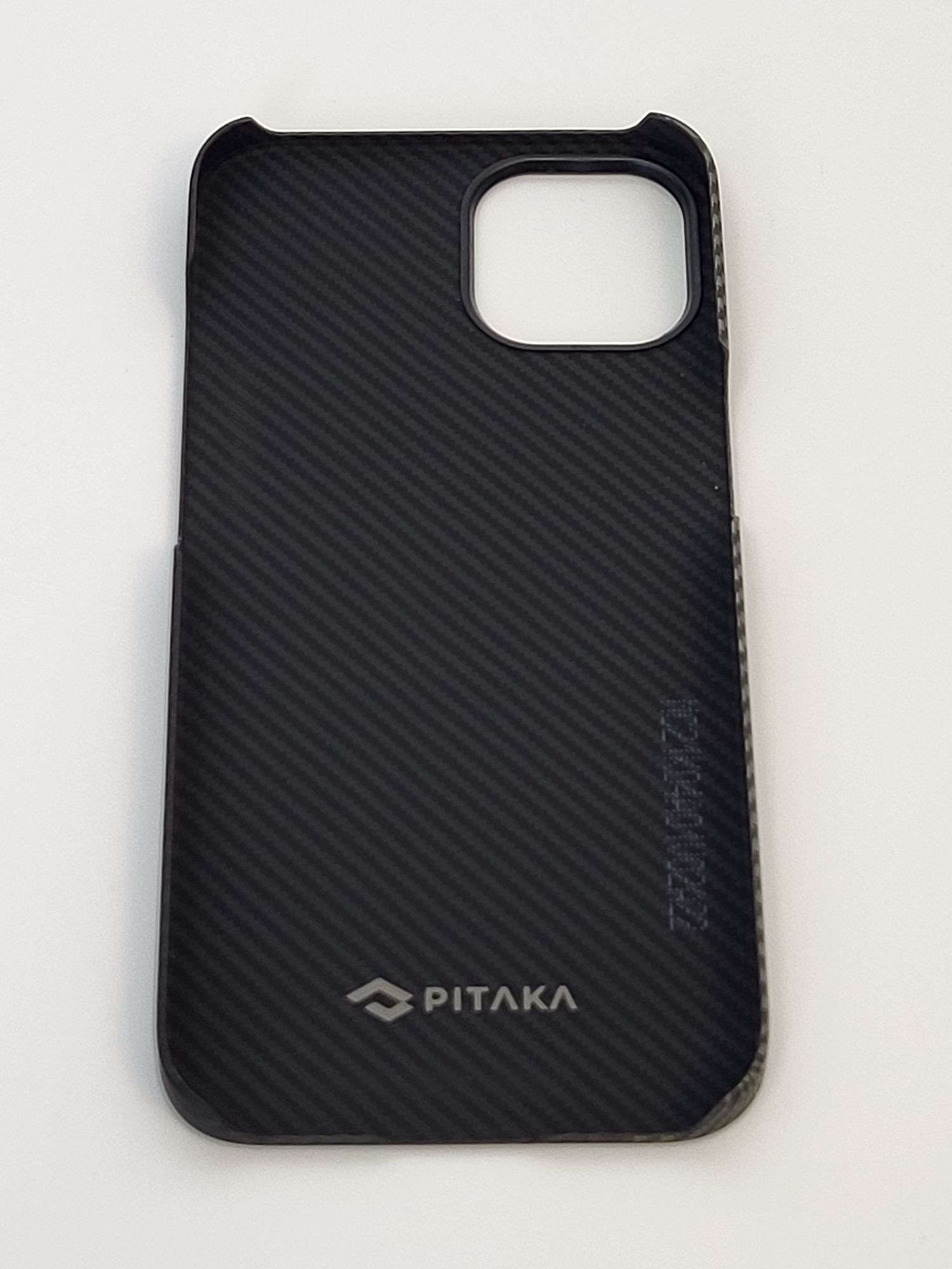 PITAKA etui do iPhone 13