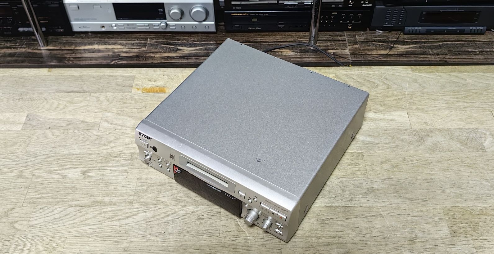 MD-програвач Sony MDS-S707