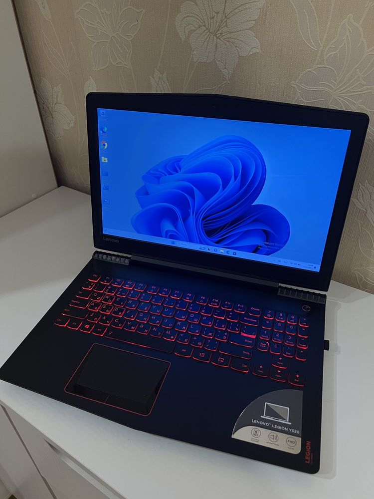 Ноутбук Lenovo Legion Y520, Core i7-7700HQ