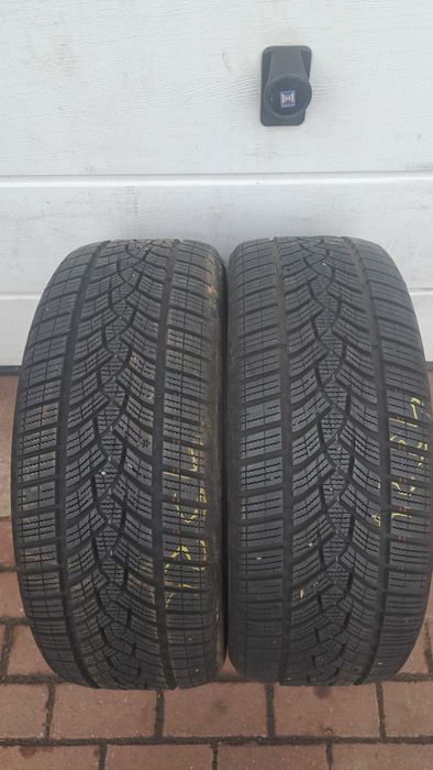 opony zimowe GoodYear ultra grip 225-45R18 22r