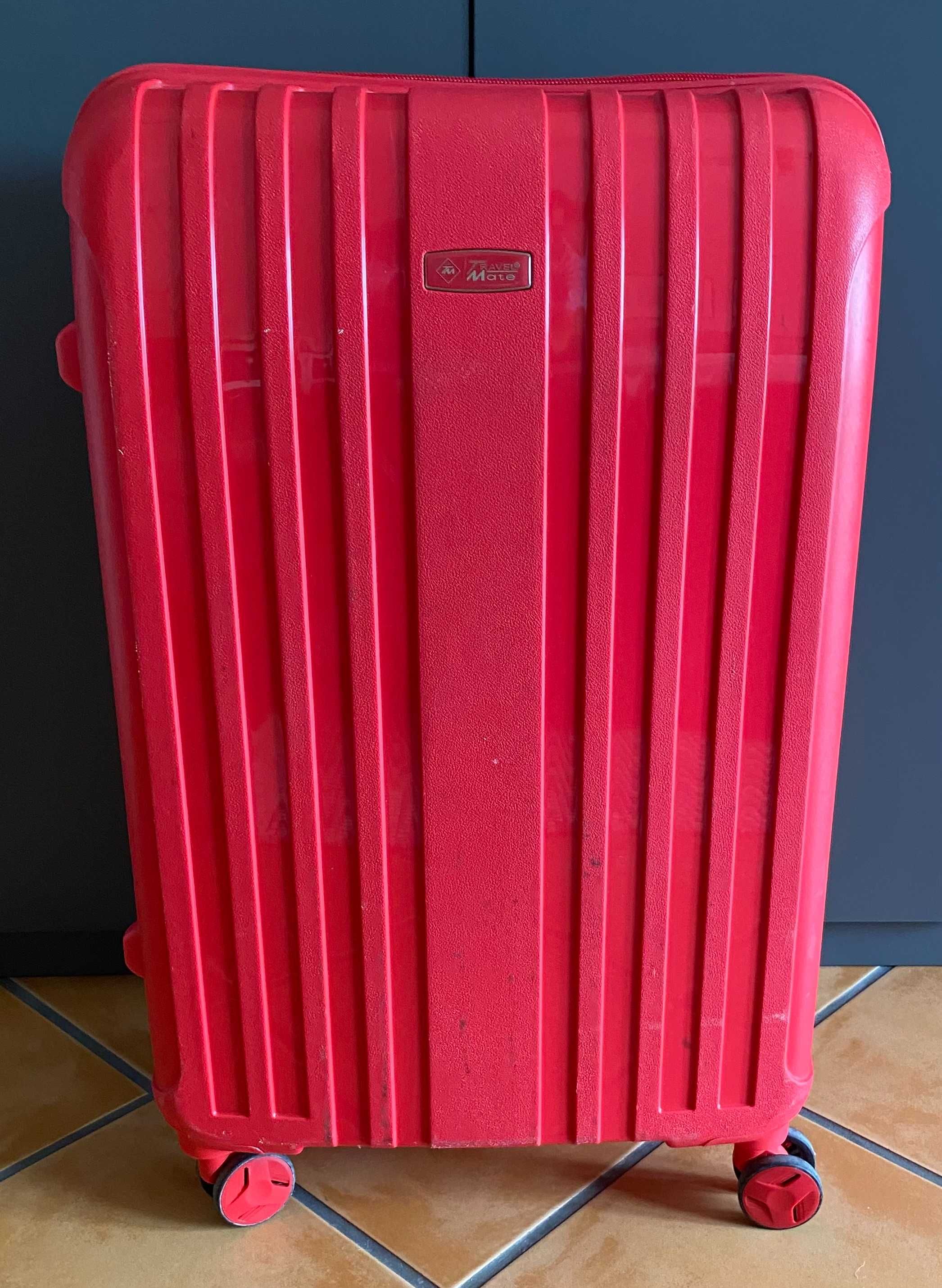 Large Travelmate Travel Luggage (Damaged)