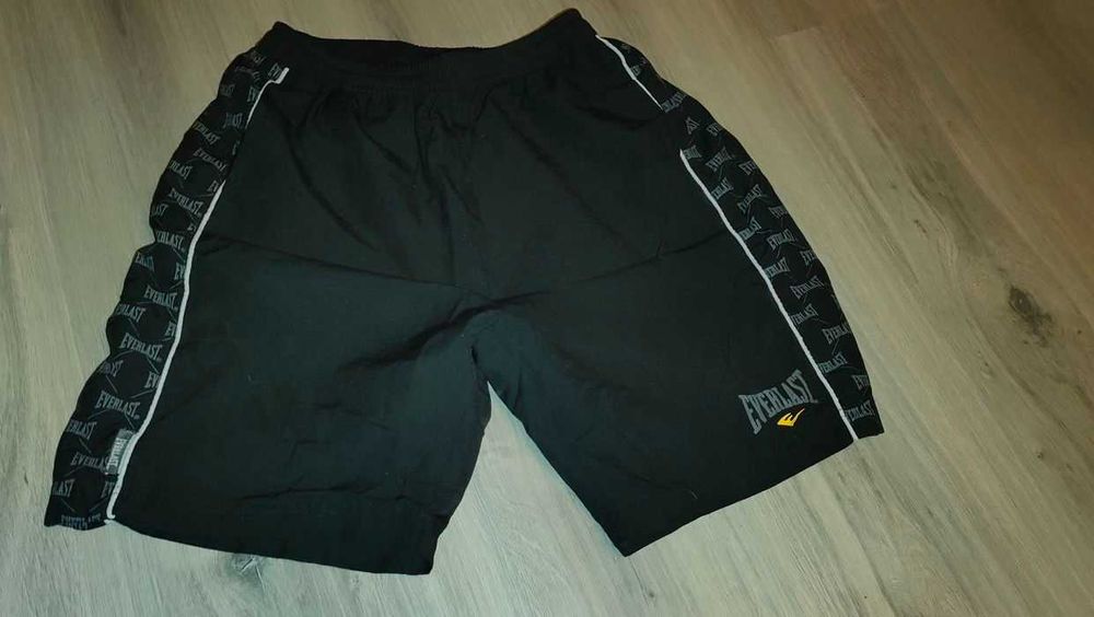 Szorty, spodenki Everlast na 11-12 lat