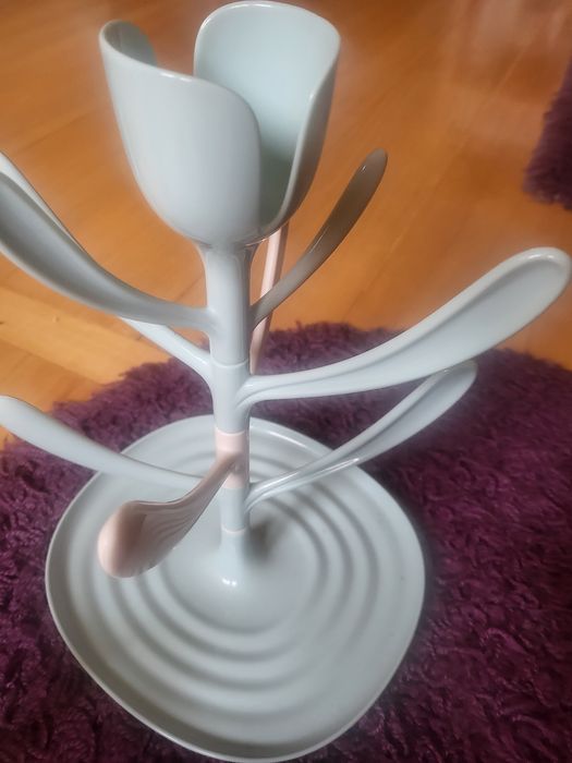 Suszarka na butelki dozownik na mleko, kubek do nauki, gryzak mombella