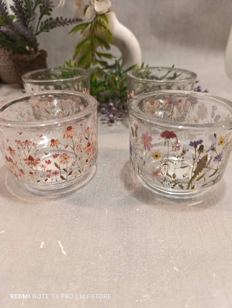 Szklany świecznik na tealight