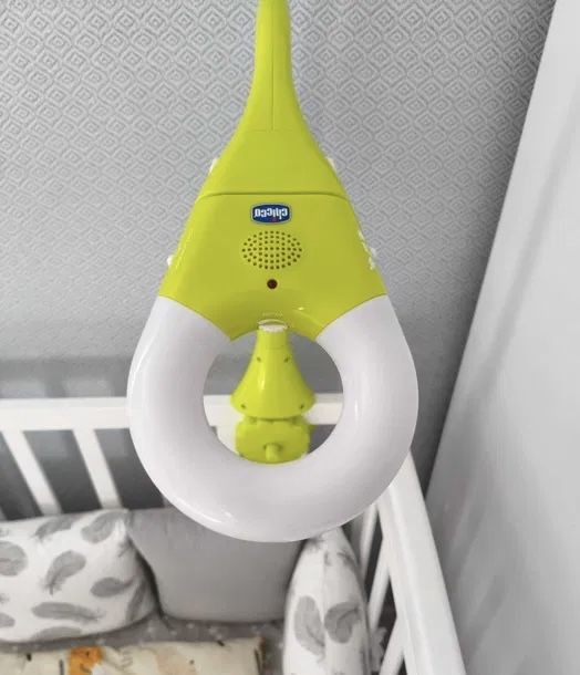 Музична лампа-нічник Chicco стан хороший