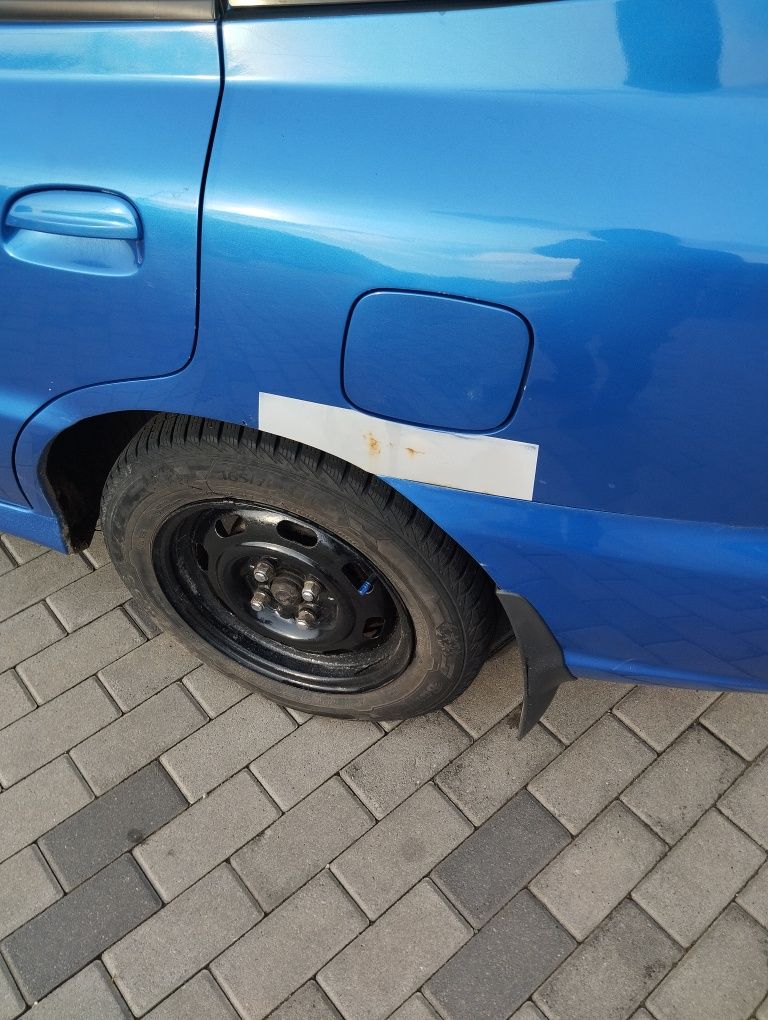 Продаж Кіа Ріо .