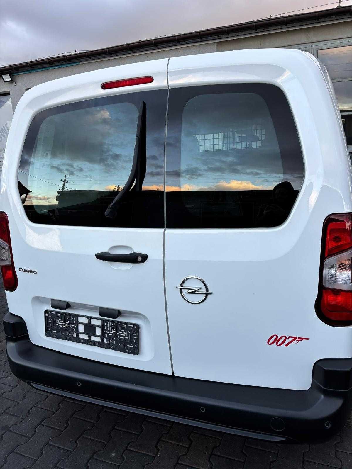 Drzwi tył tylne lewe skrzydło Combo E Berlingo IV Partner Proace