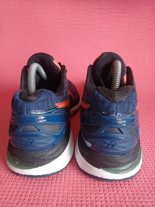 Оригінальні Кросівки Asics Nimbus 18 розмір41-42