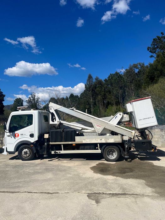 Plataforma/Barquinha - Renault Maxity de 2011