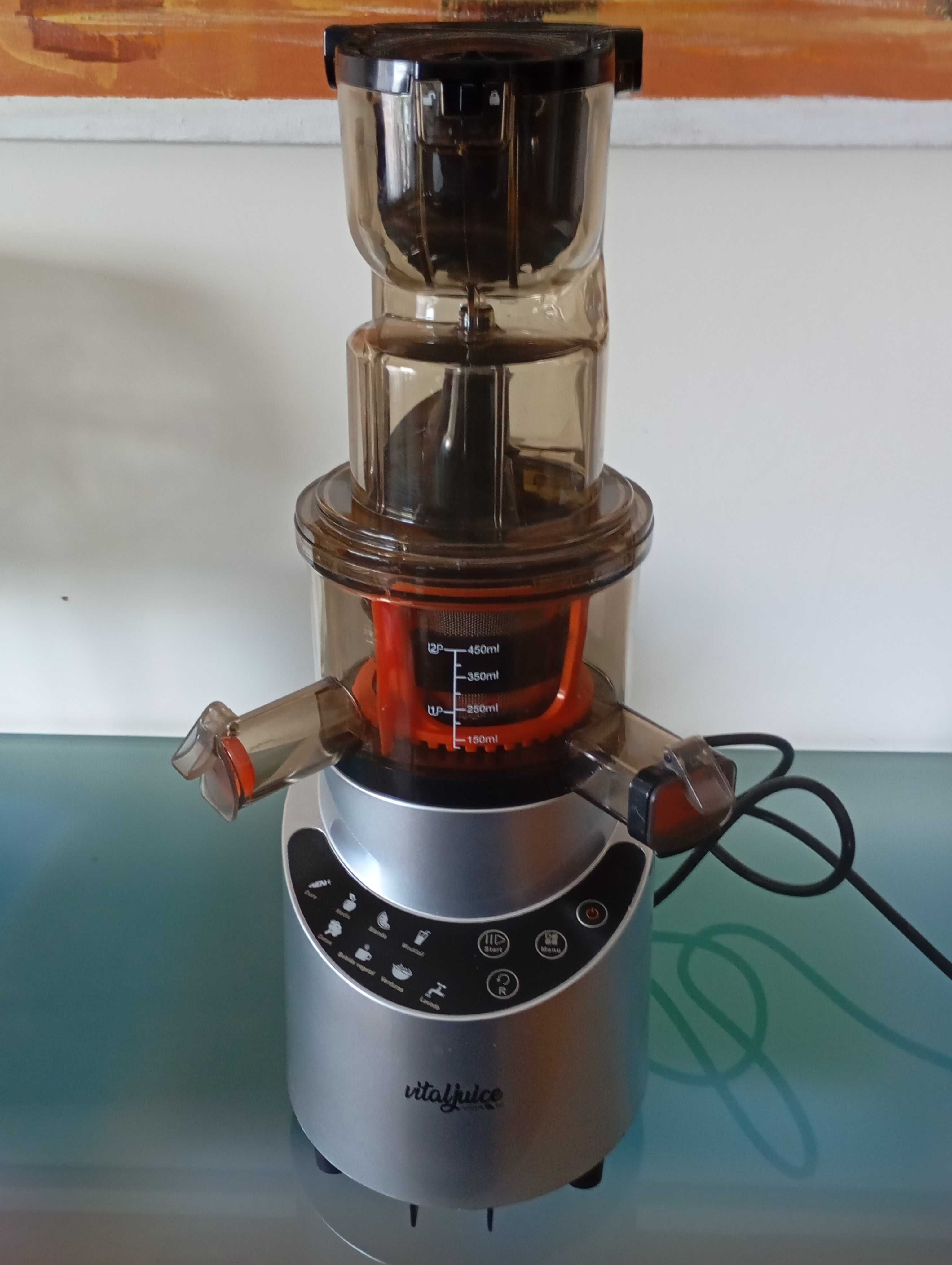 Espremedor e máquina sumos VITAL JUICE 10