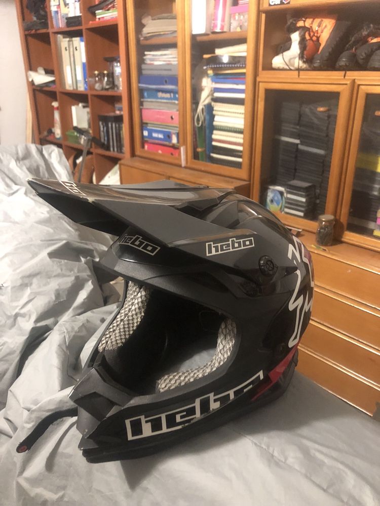 Capacete Cross Hebo