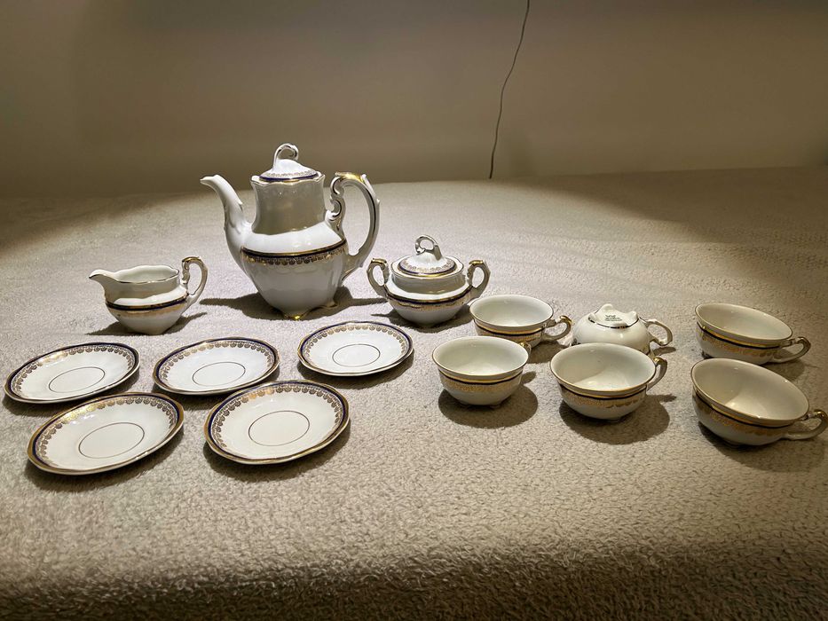 Zestaw kawowy Karolina złocony vintage 16 części mlecznik, dzbanek