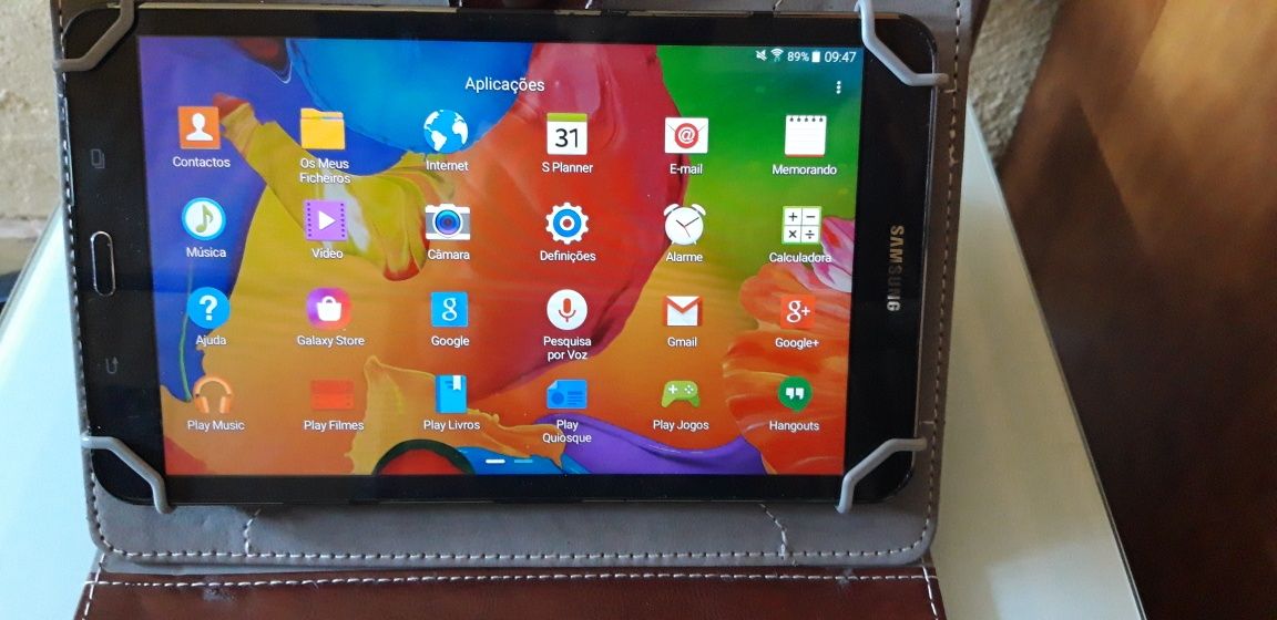 Tablet Samsung A4 modelo T330 ler discrição.
