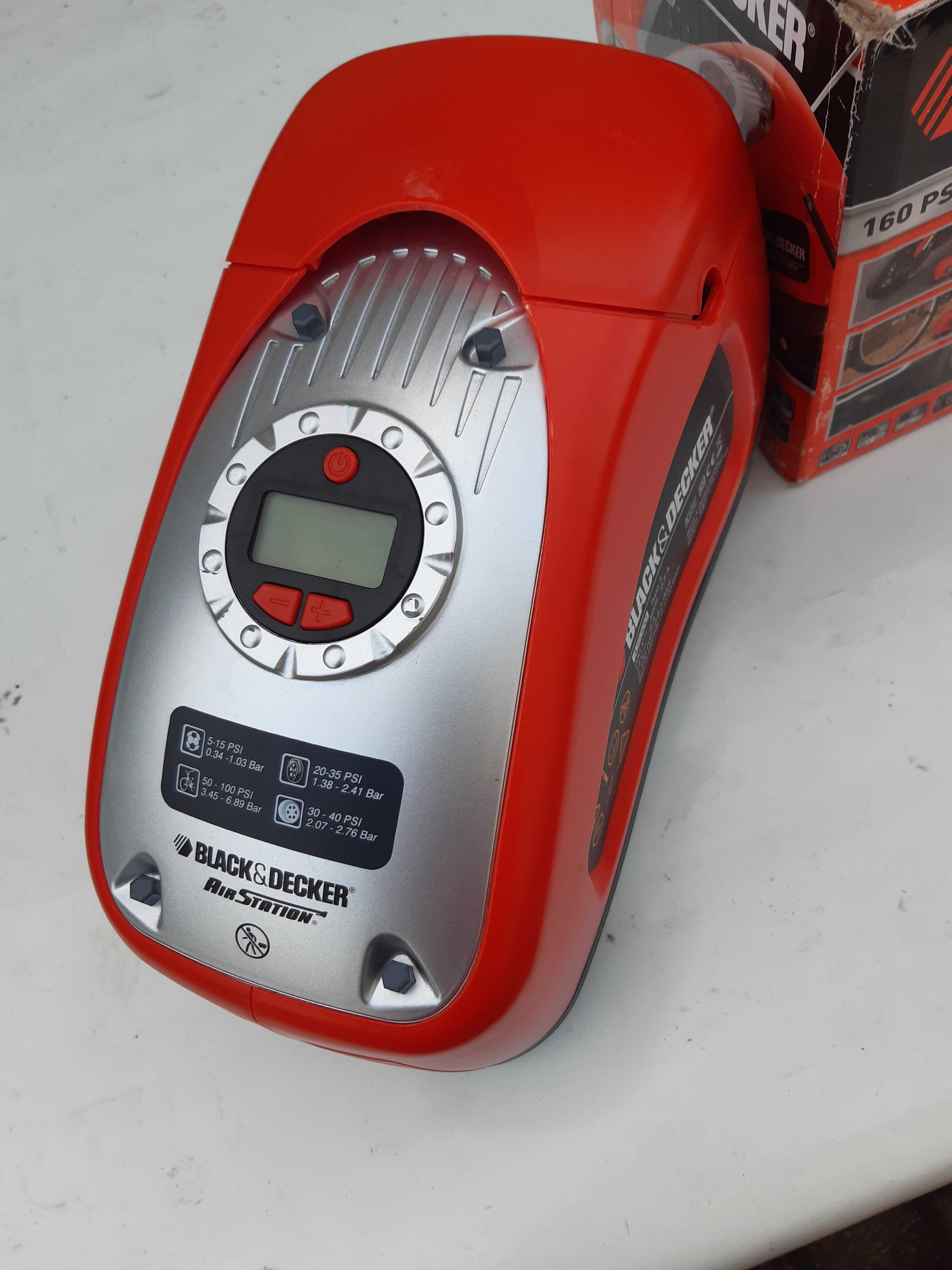 Nowy kompresorek samochodowy 12 i 230Volt