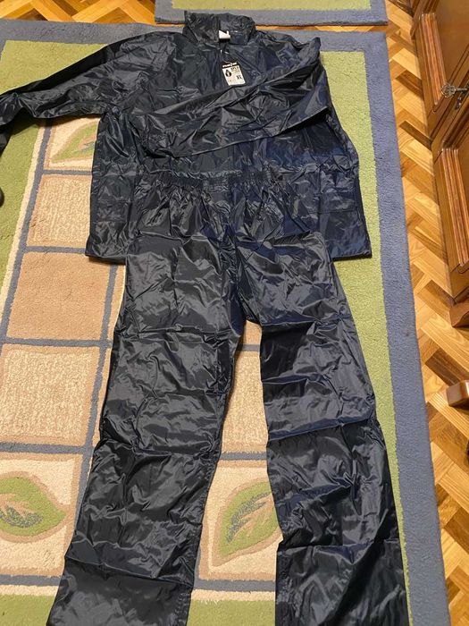 Продам костюм дожлевик