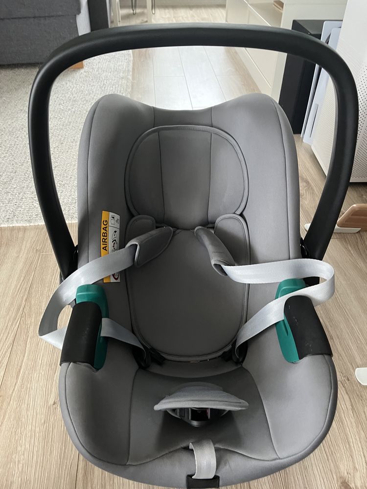 Fotelik nosidełko Britax Romer BABY-SAFE 3 i-SIZE