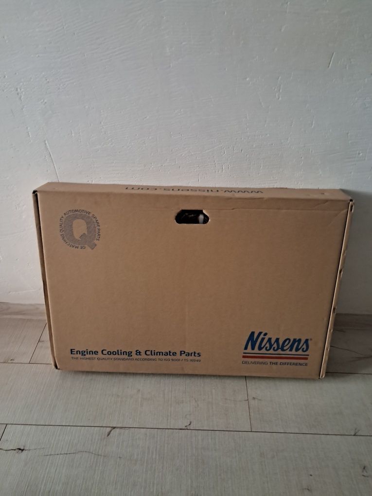 Продам радіатор для Nissas Primera [p11] 144 повністю новий