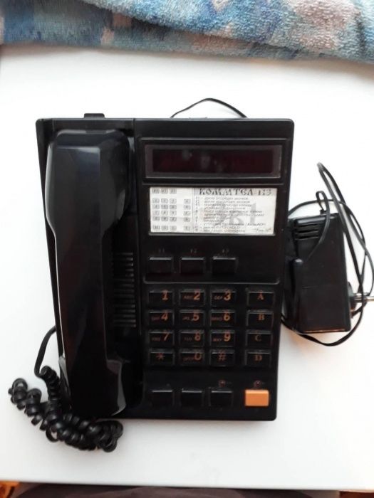 Многофункциональный телефон с автоматическим определителем номера
