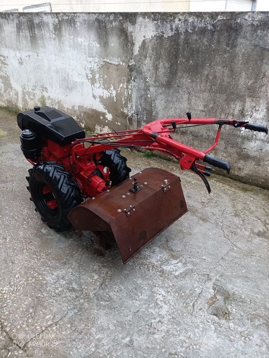 Vendo motocultivador 14 cavalos em muito bom estado
