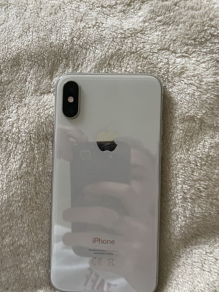 Iphone X uszkodzony