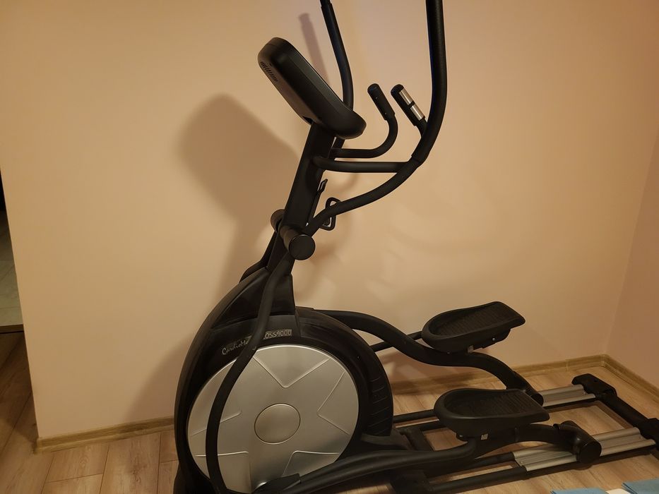 Orbitrek CardioMaxx Cross9000