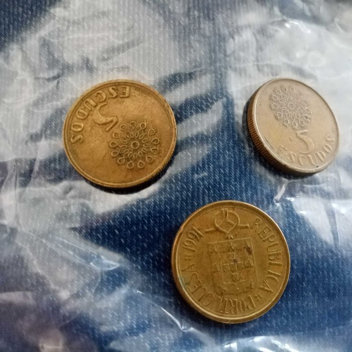Moedas nacionais
