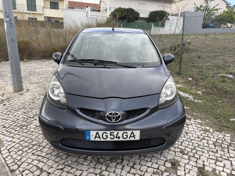 Toyota Aygo 1.0 com Ar Condicionado