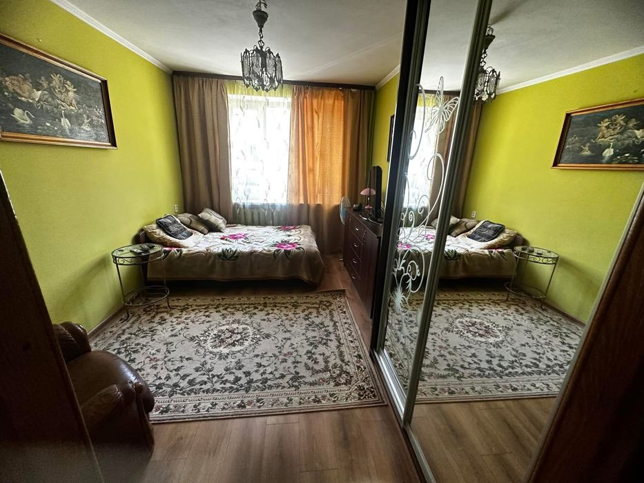 Продаж будинку вул Папоротна