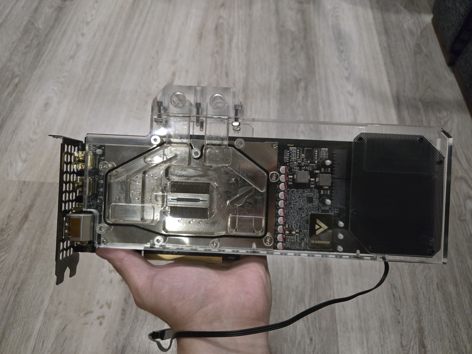 GIGABYTE AORUS GeForce RTX 3080 gaming OC waterforce WB