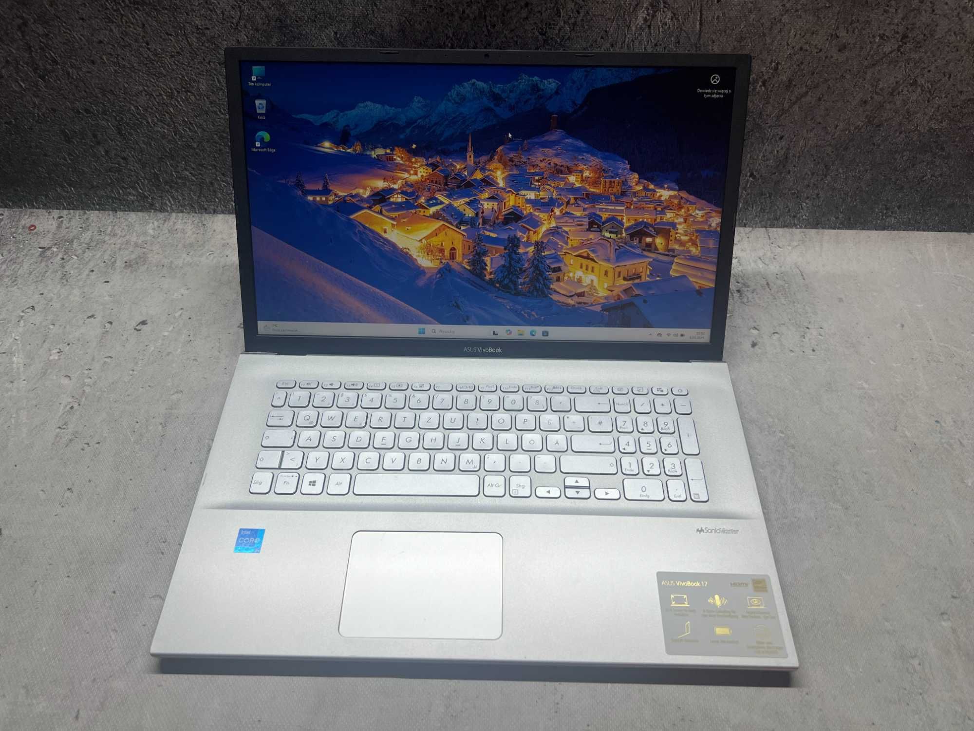 Asus VivoBook 17 / i5 1135G7 4.2GHz / 12GB DDR4 / 512SSD / 17.3 / W11