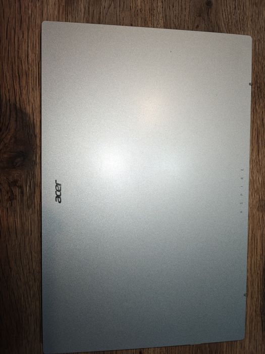 Laptop Acer aspire a315-24p ryzen 5 7520u 8gb ram 512gb ssd